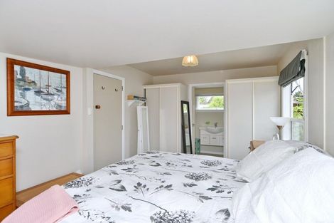 Photo of property in 28 Grierson Avenue, Amberley, 7481