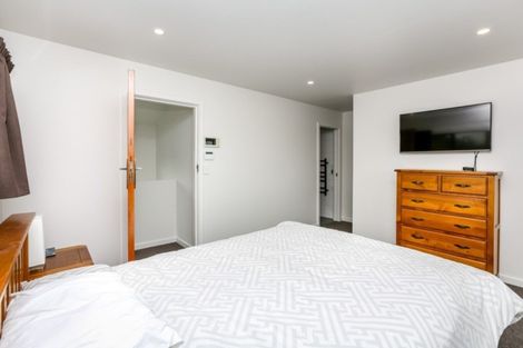 Photo of property in 116 Vivian Street, New Plymouth, 4310