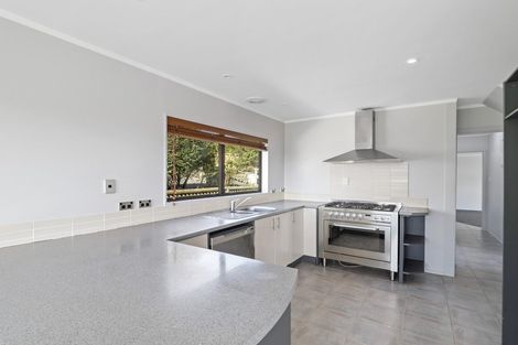 Photo of property in 390 Paremoremo Road, Paremoremo, Auckland, 0632