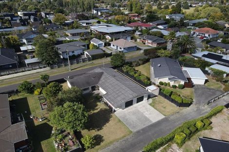 Photo of property in 38 Braid Road, St Andrews, Hamilton, 3200