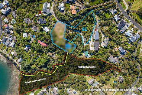 Photo of property in 81 Roberts Road, Matakatia, Whangaparaoa, 0930