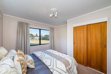 Photo of property in 343 Te Horo Beach Road, Te Horo Beach, Otaki, 5581