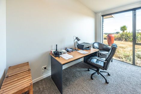 Photo of property in 106b Watt Livingstone Road, Westmere, Whanganui, 4574