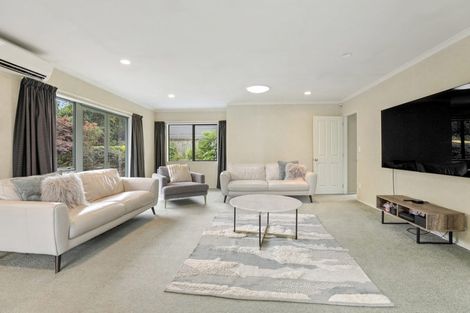 Photo of property in 44 Warwick Drive, Lynmore, Rotorua, 3010