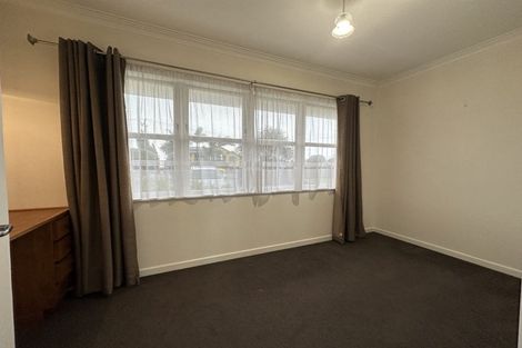 Photo of property in 17 Bleakhouse Road, Howick, Auckland, 2014