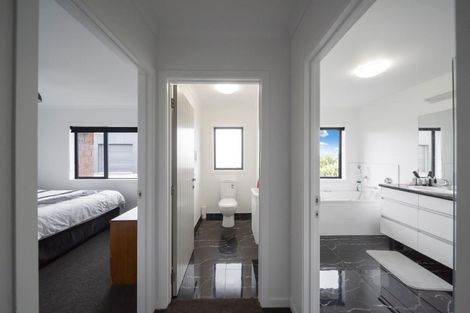 Photo of property in 485 Pukearuhe Road, Waiiti, Urenui, 4377