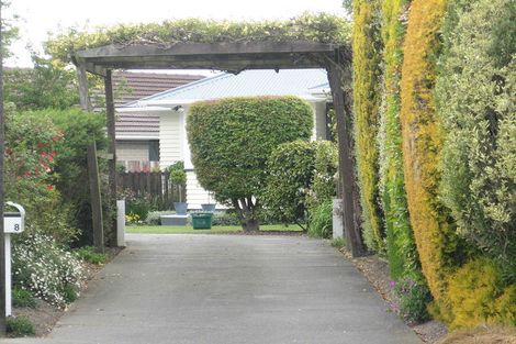 Photo of property in 8 Kingston Place, Bishopdale, Christchurch, 8053