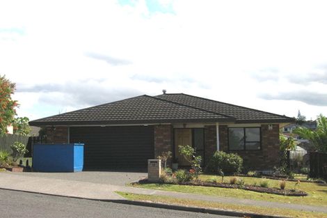 Photo of property in 20 Matisse Drive, West Harbour, Auckland, 0618