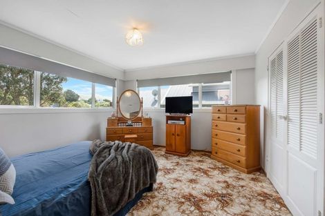 Photo of property in 26 Cranwell Street, Churton Park, Wellington, 6037