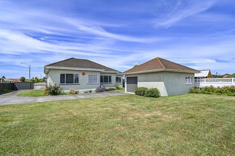 Photo of property in 216 Grove Road, Mayfair, Hastings, 4122