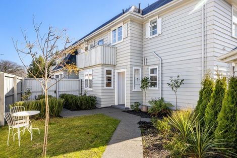 Photo of property in 2/46 Fendalton Road, Fendalton, Christchurch, 8014