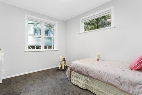 Photo of property in 759 West Coast Road, Oratia, Auckland, 0604