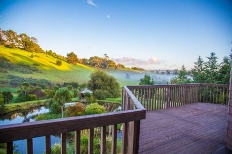 Photo of property in 215 Spur Road, Stillwater, Silverdale, 0993