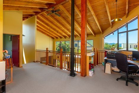 Photo of property in 14 Admiralty Place, Waikawa, Picton, 7220