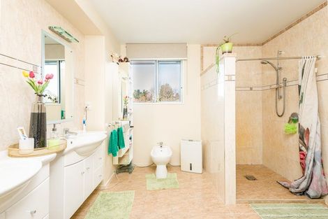 Photo of property in 63 Osborne Road, Amberley, 7410