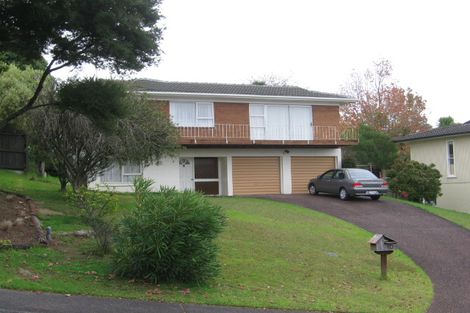 Photo of property in 19 St Ives Terrace, Mairangi Bay, Auckland, 0630