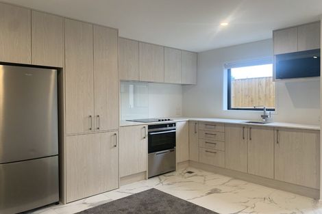 Photo of property in 7/79 Taikata Road, Te Atatu Peninsula, Auckland, 0610