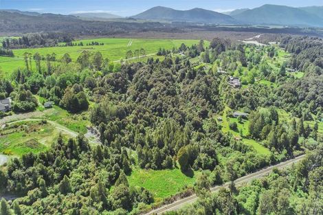 Photo of property in 1946 Arnold Valley Road, Moana, Dobson, 7872