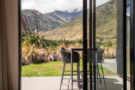 Photo of property in 23 Alps View Place, Lake Hayes, Queenstown, 9304