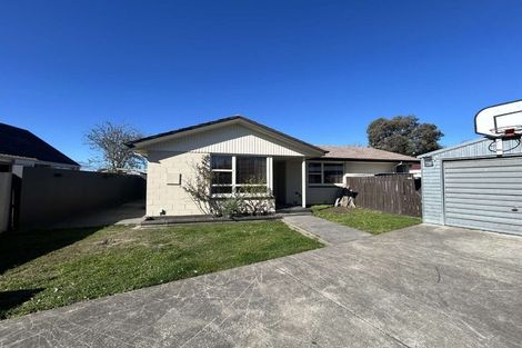 Photo of property in 1/23a Saunders Place, Redwood, Christchurch, 8051