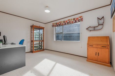 Photo of property in 20 Chippendale Crescent, Highbury, Palmerston North, 4412