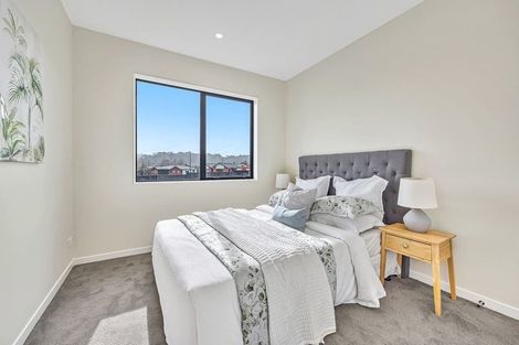 Photo of property in 4 Wheki Place, Swanson, Auckland, 0614