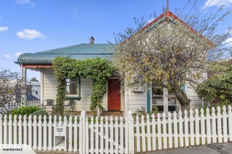 Photo of property in 1 Pitarua Street, Thorndon, Wellington, 6011