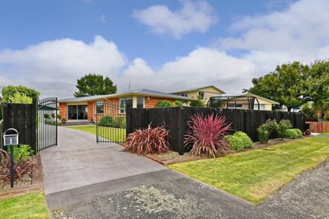 Photo of property in 8 Birdling Place, Halswell, Christchurch, 8025