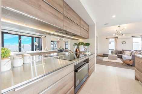 Photo of property in 25 Little Gem Road, Hornby, Christchurch, 8025