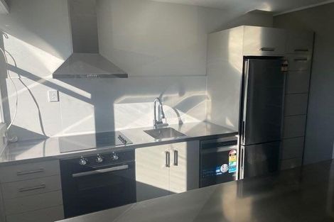 Photo of property in 4 Raroa Road, Kelburn, Wellington, 6012