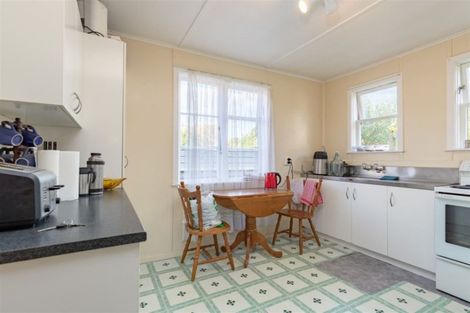 Photo of property in 50 Compton Crescent, Taita, Lower Hutt, 5011