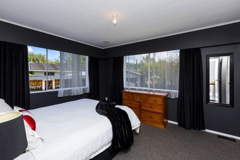 Photo of property in 20 Blue Mountains Road, Silverstream, Upper Hutt, 5019