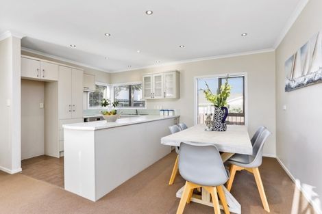 Photo of property in 1/97 Nelson Street, Howick, Auckland, 2014