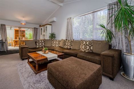 Photo of property in 32a Mahana Road, Paraparaumu Beach, Paraparaumu, 5032