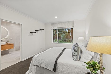 Photo of property in 43 Oakgrove Drive, Rangiora, 7400