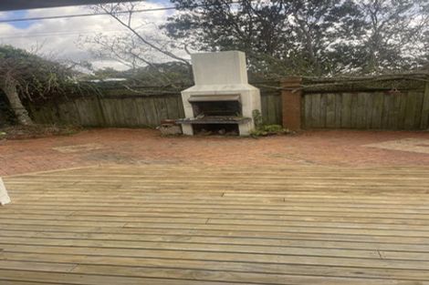 Photo of property in 1/45 Matipo Road, Mairangi Bay, Auckland, 0630
