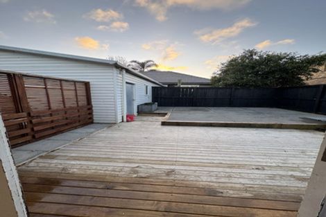 Photo of property in 160b Ridge Road, Howick, Auckland, 2014