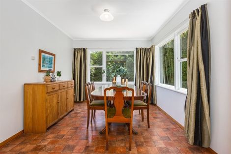 Photo of property in 35 Saint Johns Terrace, Tawa, Wellington, 5028