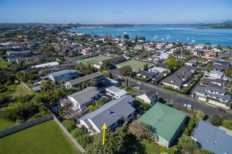 Photo of property in 22 Morrow Avenue, Bucklands Beach, Auckland, 2012