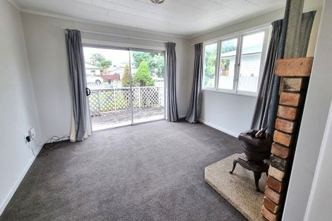 Photo of property in 57 Queen Road, Bellevue, Tauranga, 3110