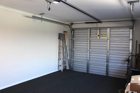 Photo of property in 8a Montague Grove, Stratford, 4332