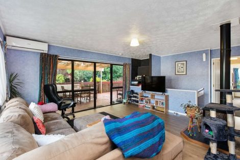 Photo of property in 22 Alidade Place, Massey, Auckland, 0614