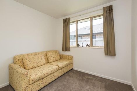 Photo of property in 65 Cleveland Street, Edgeware, Christchurch, 8013