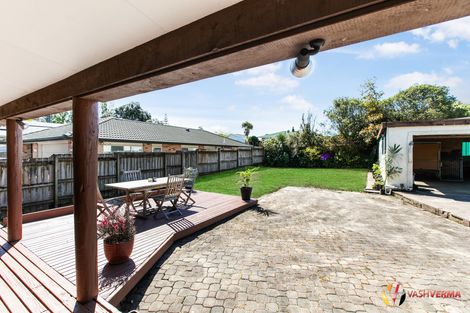 Photo of property in 29 Mcinnes Road, Weymouth, Auckland, 2103