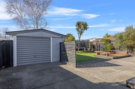 Photo of property in 124 Cavendish Road, Casebrook, Christchurch, 8051