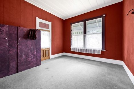 Photo of property in 14 Albany Street, Patea, 4520