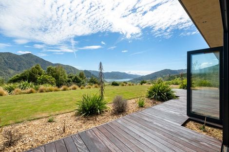 Photo of property in 1424 Queen Charlotte Drive, Linkwater, 7281