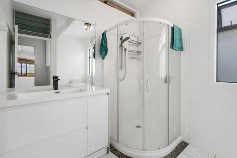 Photo of property in 69 Darraghs Road, Brookfield, Tauranga, 3110