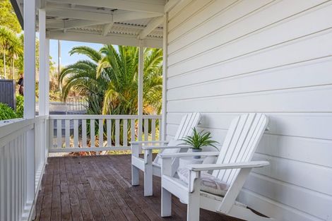 Photo of property in 30 Centennial Park Road, Wellsford, 0900