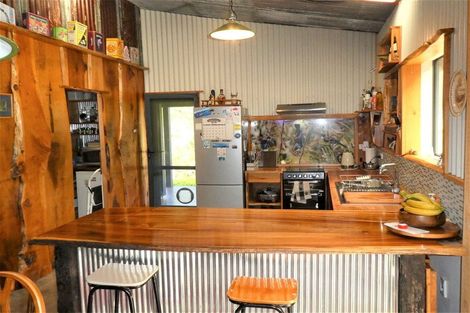 Photo of property in 102 Boons Valley Road, Waikawa, Picton, 7220
